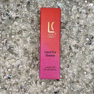 Lucky Chick liquid eyeshadow - Rose Quartz